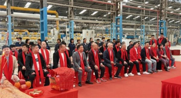 迭代革新・共赢启航｜伊派・爱马仕×建兴陶瓷战略合作暨广东生产线升级启动