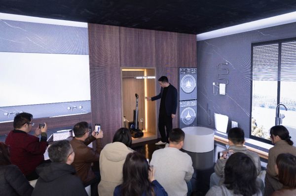 告别清洁焦虑！AWE 2026添可芙万Station View开启“看得见的洁净”时代