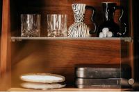 有屋 × 博洛尼梧影智能茶柜，亮相海尔AI全场景发布会