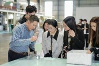 一面墙里的“黑科技”｜探秘兔宝宝石膏板如何以硬核实力守护家的“脊梁”