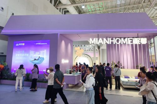 沉浸式睡眠体验出圈！眠馨家居亮相清丰家具展，解锁一人一方睡眠新方式