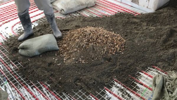 绿羽白晶板阻燃吗？2026地暖保温板阻燃等级要求