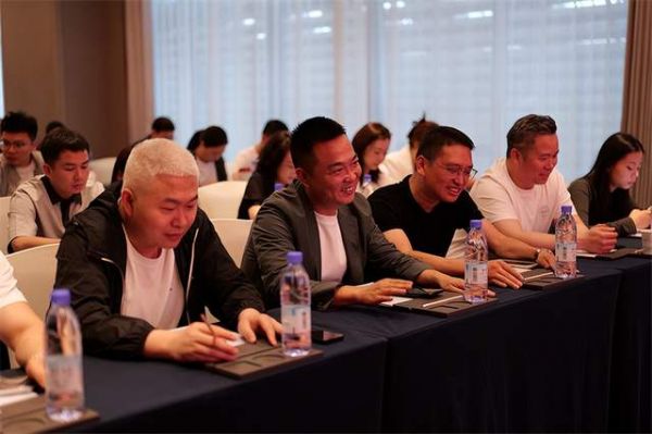 聚力赢市场｜2026 富朗木作经销商赋能会议圆满召开
