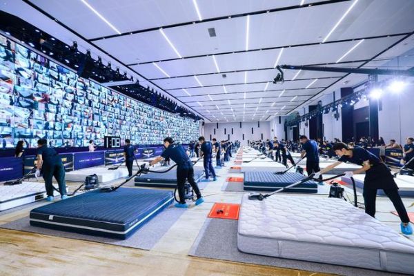 多城联动除螨护眠，慕思金管家再树健康睡眠服务新标杆