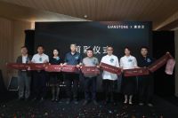 800平方展厅扩店抢占全铝定制赛道｜专访嘉斯顿北京主理人周泉