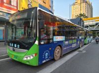 固硕宝瓷砖胶公交流动广告重磅登陆多城