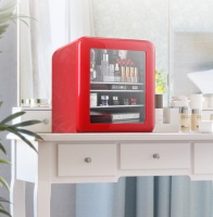 化妆品也需要爱护！HCK哈士奇美妆冰箱化身收纳宝箱！