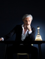 拉梦床头灯贝拉（Bella）五月国内正式发售