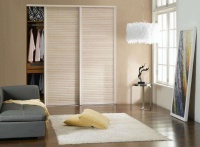 小户型做嵌入式衣柜 实用又省空间！