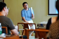 “后浪”消费，谁主沉浮 —森林之星文化地板董事长 徐伟