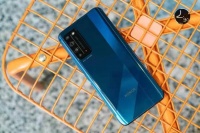 荣耀10X实测体验 2000元档真香机！