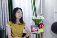 如鱼得水·榜样力量——万州如鱼得水专卖店负责人何秀芳