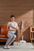 电动拖把好用吗？法博莱无线电动拖把让你拖地省力免腰痛