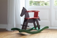 选择德爱威家用装修涂料——为孩子的梦保驾护航