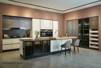 邦克：线上+线下多渠道融合，打造差异化产品