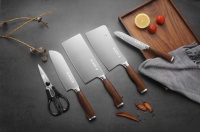 京东的反向定制能力、产业链赋能、精准营销 让年轻人爱上