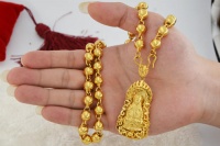 沙金戴久了会掉色吗   沙金戴久了伤身体吗