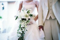 发小结婚如何写朋友圈 发小结婚可以送什么礼物