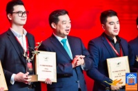 亚细亚总裁卢伟佳荣获“2017中国青年领袖” 荣誉