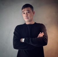 太疯狂了，有人竟然想住在他的办公室，看完之后我也可以