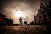 婚纱照在哪拍好 拍婚纱照时要注意什么