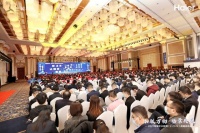 本想选个瓷砖，却看到了整间浴室！