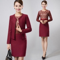 50岁婆婆婚礼装款式有哪些 婚礼婆婆礼服怎么选