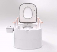 皇纪堂坐便椅，用品质改变生活