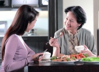 双方父母见面,不是提亲需要注意什么 父母考察女儿对象问什么问题