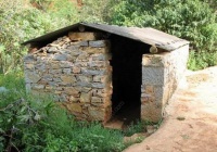 聚焦中国农村改厕问题，村民如厕还处于粪坑现状吗？