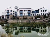 念山居，偷得浮生半日闲