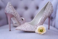 婚鞋买几双 挑选婚鞋的原则