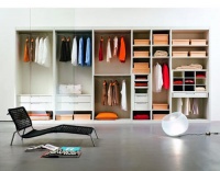 导购：各取所需 实用衣柜助你告别凌乱空间