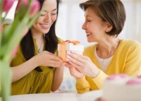 公婆偏心适合发朋友圈的句子 如何在婆家防止被算计