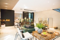 中国定制家居业首家千亿企业出现，欧派家居凭什么？