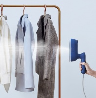 SoleusAir舒乐氏便携手持挂烫机：沙龙级专业衣物护理，“除菌”更在线