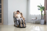 荣泰A60按摩椅，用指力缓解全身疲惫拯救女性“职场病”