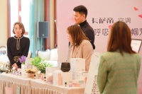 关注空气“嗅感”！卡萨帝创新芳疗养生方案，在家就能做芳疗