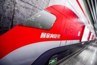 顾家家居的“向往号列车”现身地铁站，终点站“向往的生活”