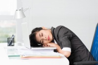 秋乏怎么办？东宝床垫助你活力每一天