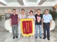 纸短情长，情暖人心