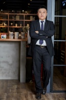 益圆木门董事长尹继超