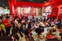 超耐磨瓷砖热销！大角鹿超耐磨万人PK大赛“火”遍全国