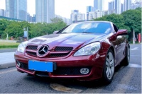 OMG！奶奶打电话叫我去开跑车