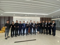 快讯|光辉家居总裁黄粤富率队访问舒达床垫总公司爱梦集团