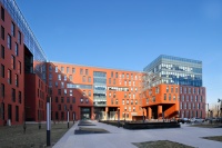 新年选装修东易日盛超放心家装为你保驾护航