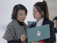 董明珠，再造一个“薇娅”