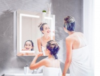 美标摩镜系列新品亮相 暖心打造“每一面 镜欢颜”