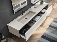 国色之美引领石英审美新风向