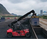 陶卫快讯|北流瓷砖首次乘铁路集装箱发往海南